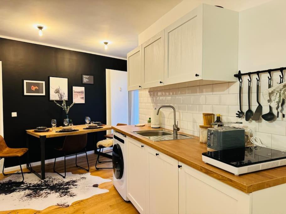 Klassen Stay - Designer Apartment Fuer 6 - Zentral - 2X Kingsize Essen Eksteriør billede